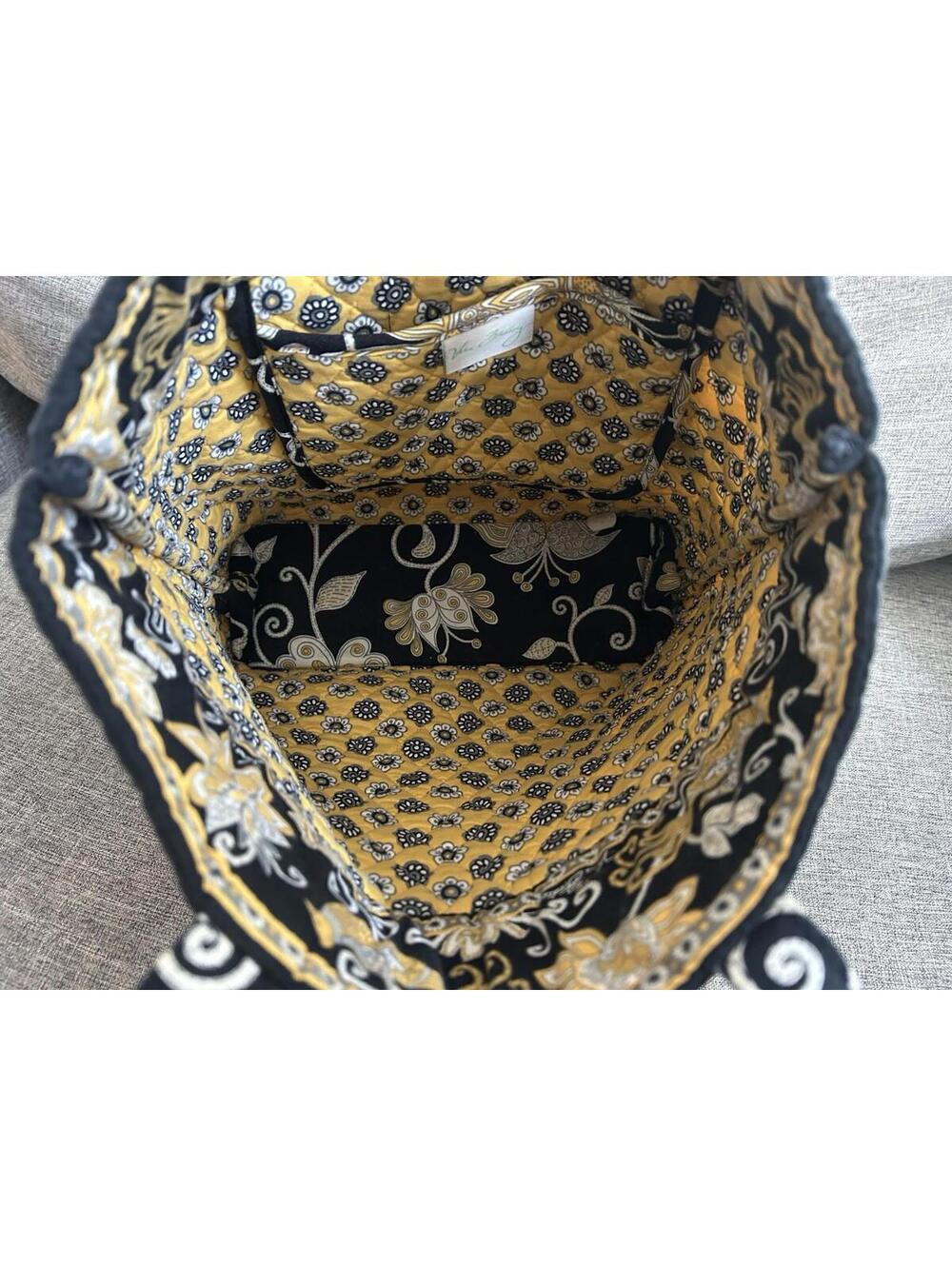 Vera Bradley Morgan Pleated Shoulder Bag Tote Black Yellow Bird Retired Pattern - Picture 6 of 9